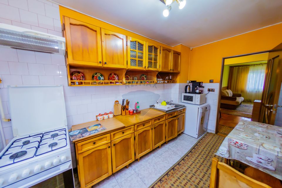 4 room Apartment for sale, Ultracentral area