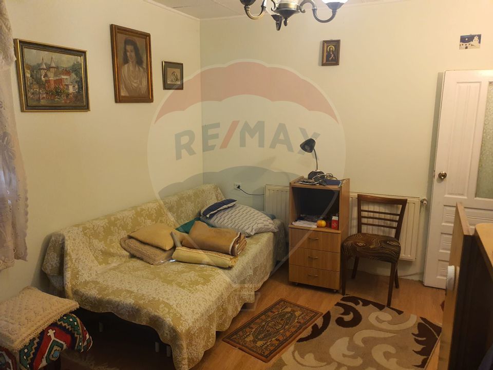 Vanzare Apartament 4 camere UNIRII