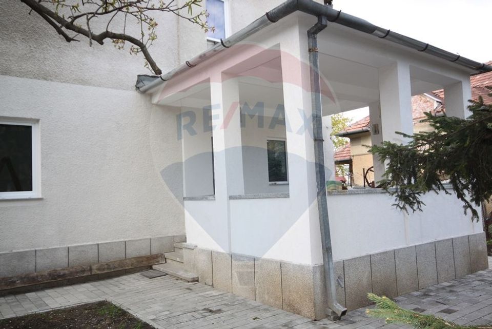 5 room House / Villa for rent, Andrei Muresanu area