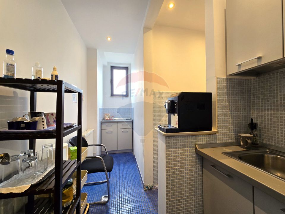 New Bucharest office space, equipped and equipped