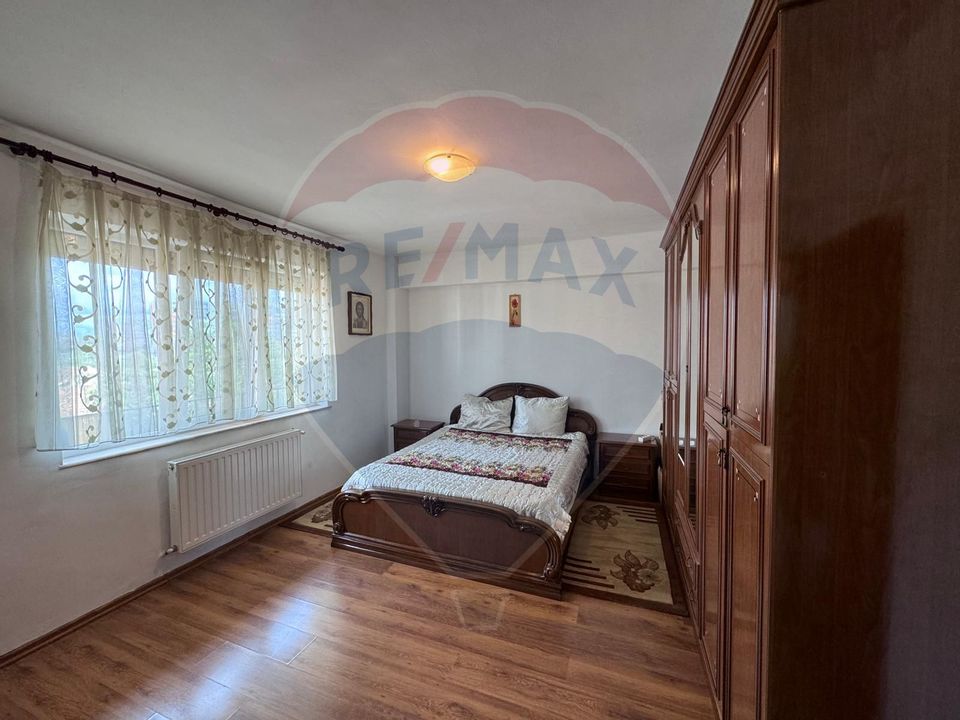 Apartament cu 2 Camere, De Închiriat, Zona Ioșia