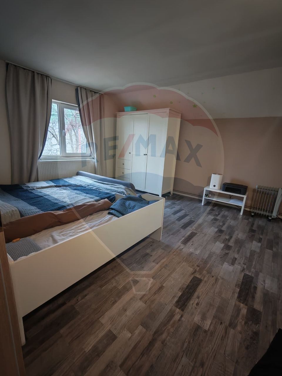 P+E+M cu 13 camere, Bariera Valcii in proximitatea Spitalului Regional