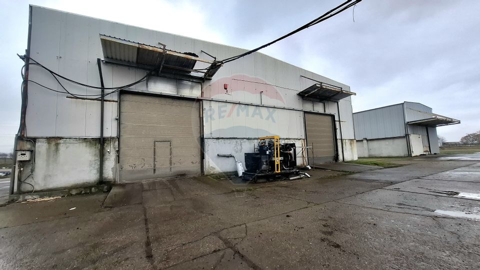 2,690sq.m Industrial Space for sale, Periferie area