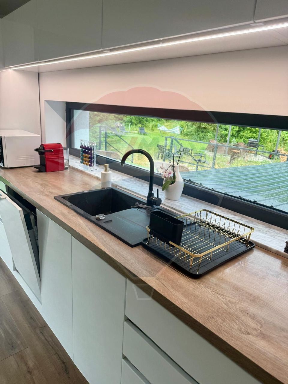 280sq.m Special Property for sale