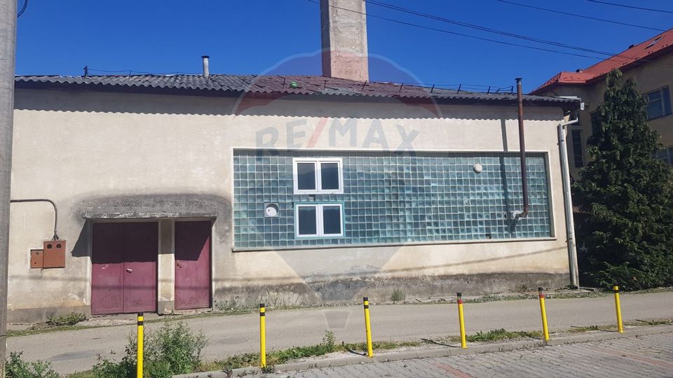 Hala / Spațiu industrial de 400mp de închiriat in Targu Lapus