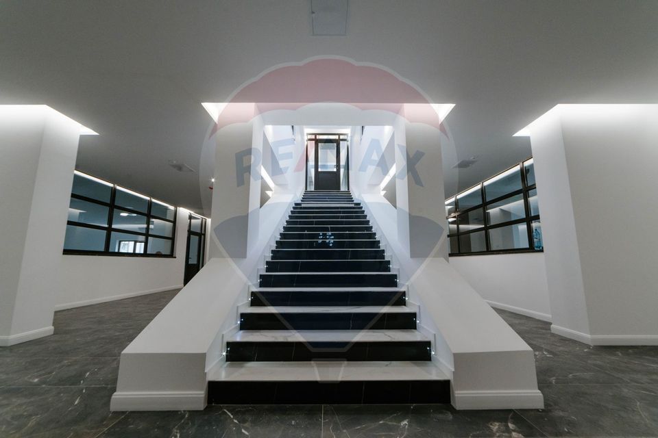 68sq.m Commercial Space for rent, Central area