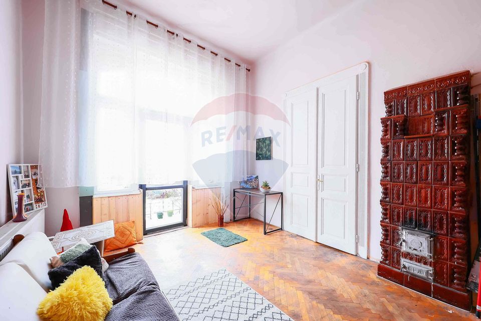 Apartament 4 Camere, Balcon, Ultracentral, Centrul Istoric De Vânzare