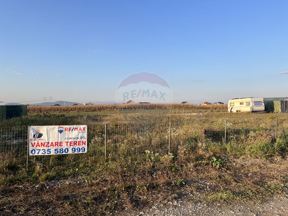 Teren 650mp Sacele - Gata de Construit | Apă și curent -Schimb!