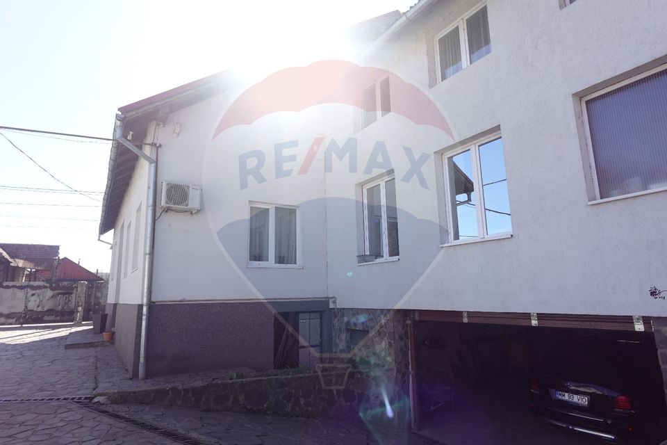 6 room House / Villa for sale
