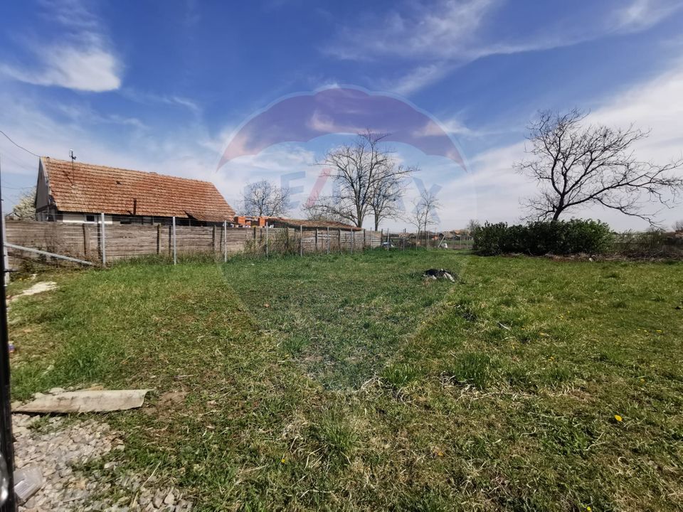 De vânzare teren intravilan, 3,775 mp, Cefa