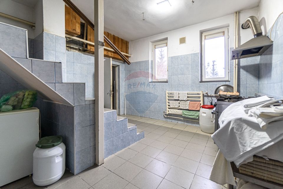 Functional tourist unit for sale – Timișu de Jos, DN1 BRASOV