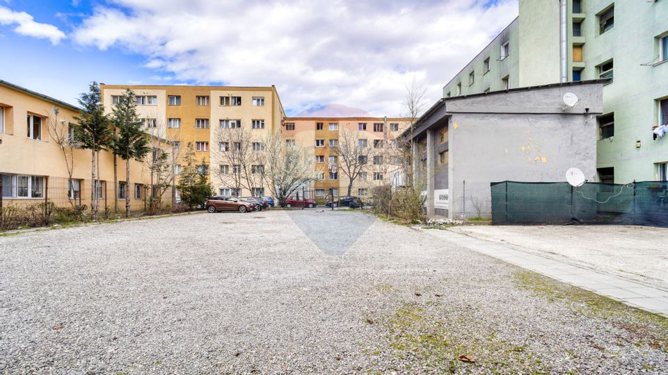 Land and multifunctional building, Civic Center, Brasov