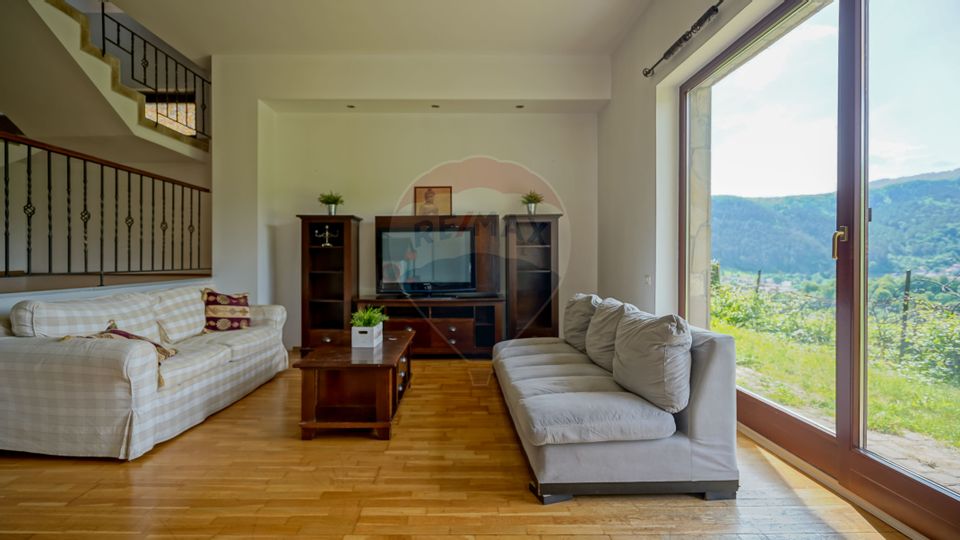 DRUMUL POIENII BRASOV | VILA EXCLUSIVISTA CU PANORAMA DE VIS