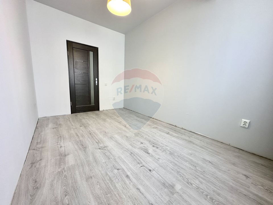 Apartament cu 3 camere de vanzare in Baciu, Zona Petrom, Galaxiei