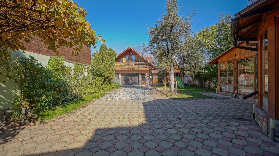 7 room House / Villa for sale, Aurel Vlaicu area