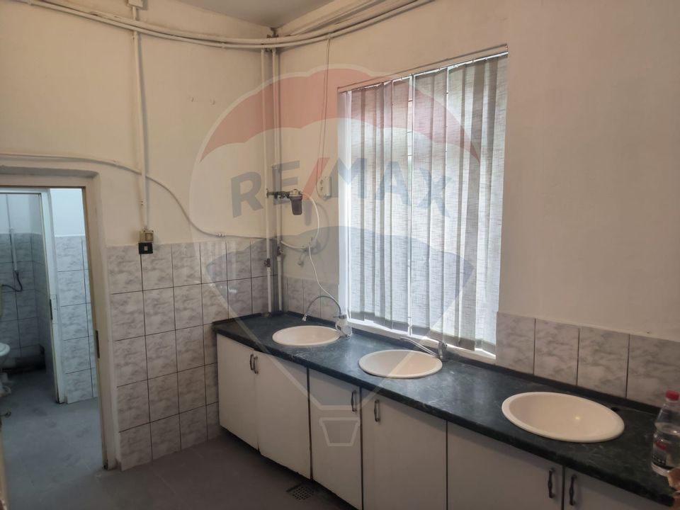 Spațiu industrial de 435mp de închiriat în zona Sannicolau Mic