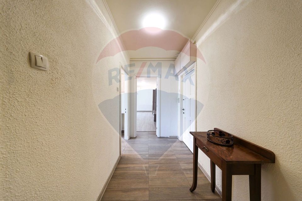 4 room Apartment for sale, Ultracentral area