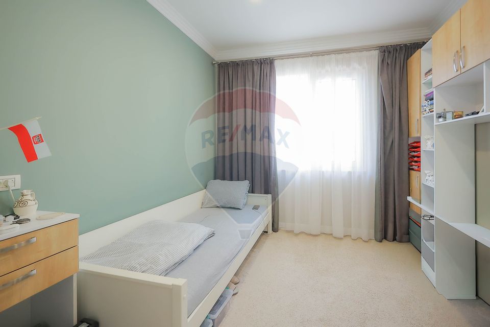 5 room House / Villa for sale, Dealuri Oradea area