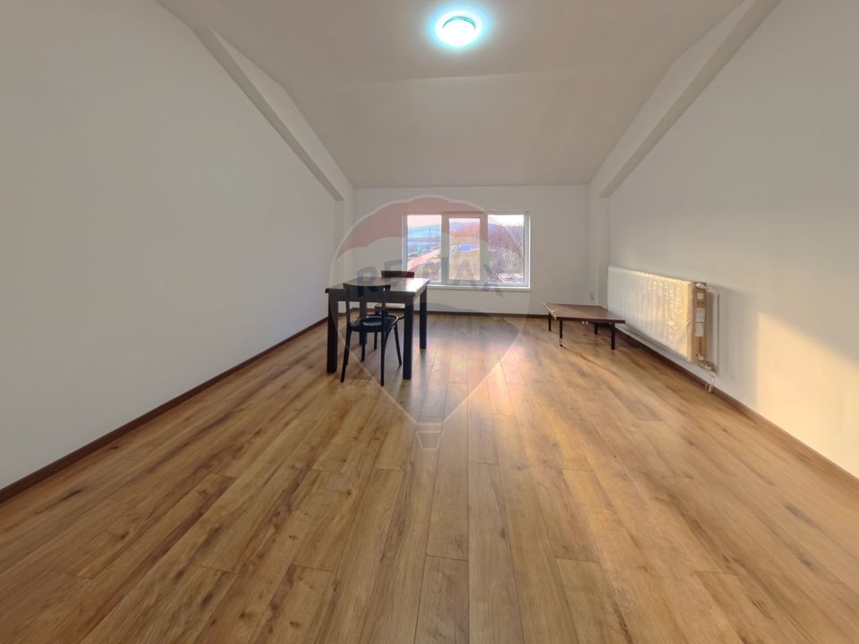 8 room Hotel / Pension for sale