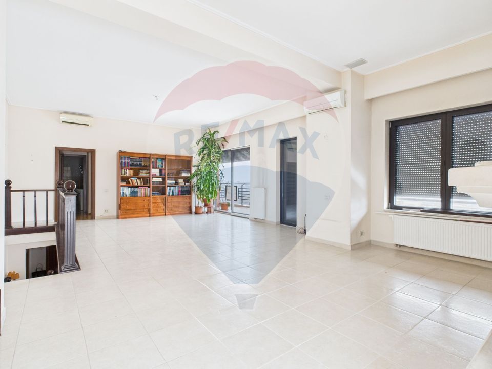 5 room Apartment for sale, Stefan cel Mare area