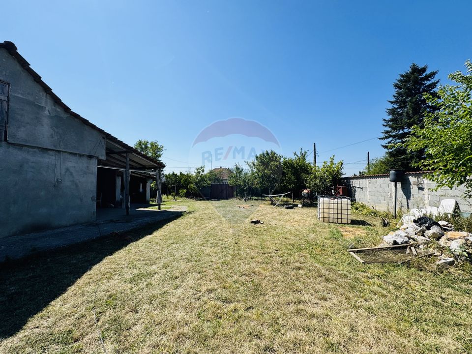 Teren 6,210mp Apateu / Strada Principala