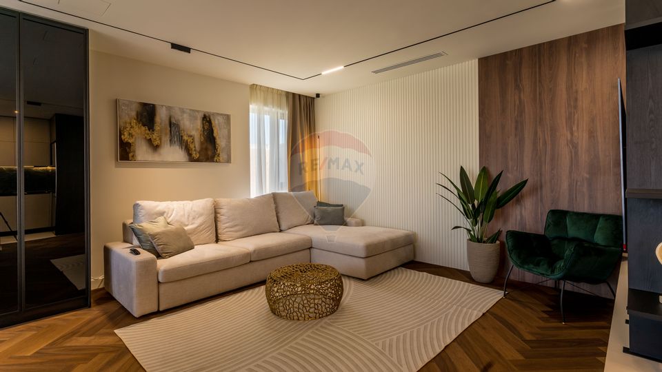 3 room Apartment for sale, Plopilor area
