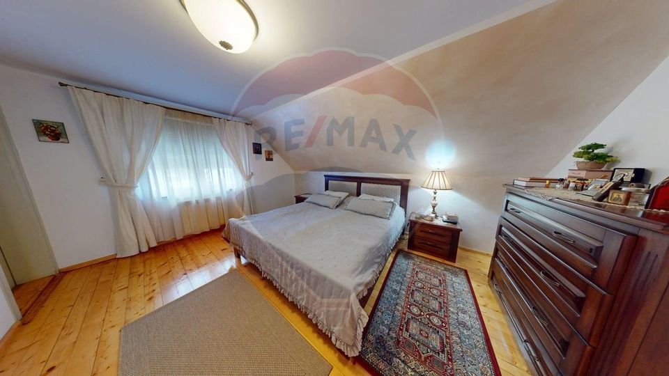 5 room House / Villa for sale, Calea Poplacii area