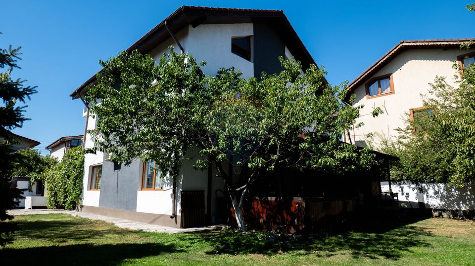 Investitie - vanzare vila deosebita, zona Fundeni - Dobroesti