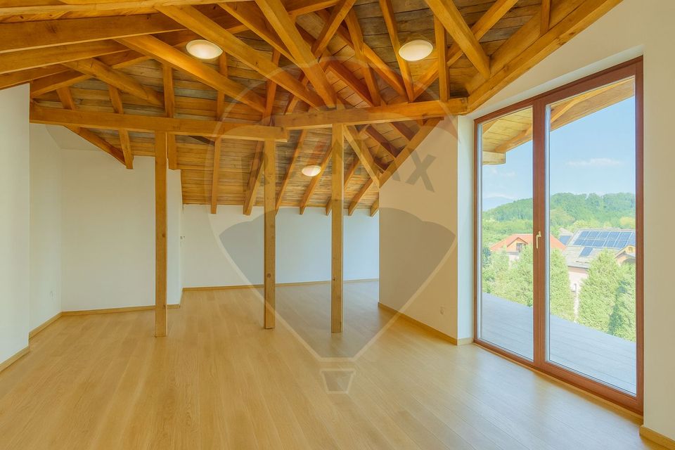 COMISION 0- Casă premium la Bunloc cu potențial excelent