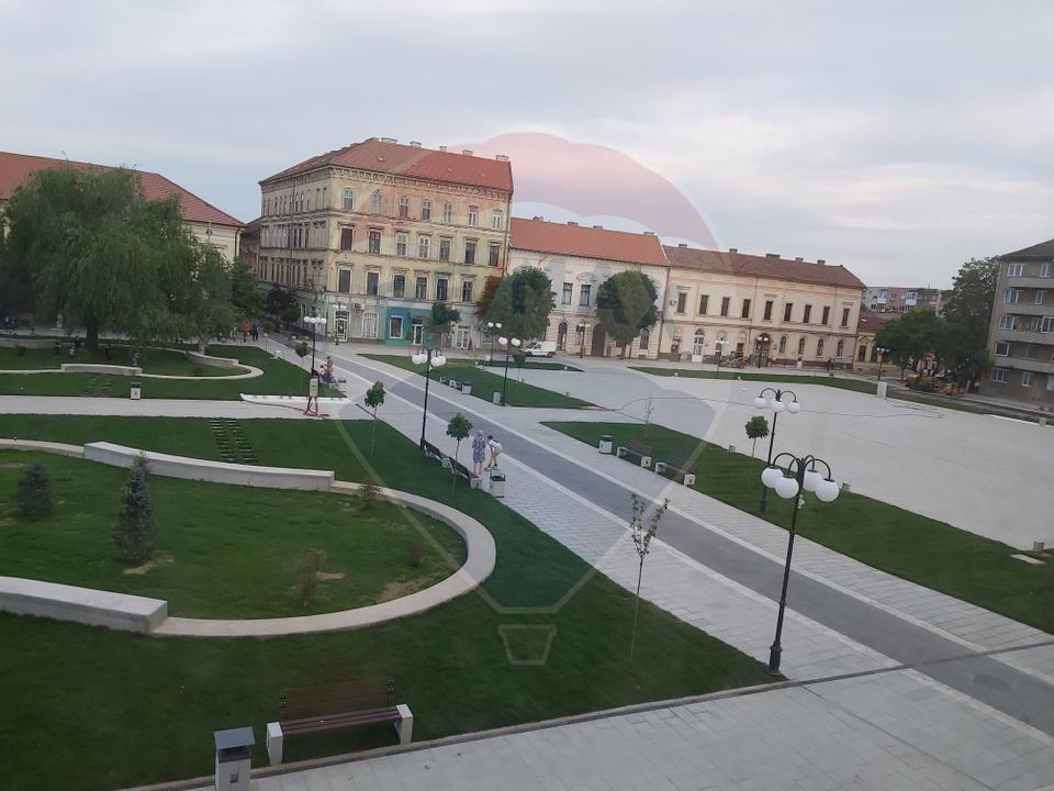 OCAZIE!!! Apartament 3 camere 187 mp Piata Catedralei