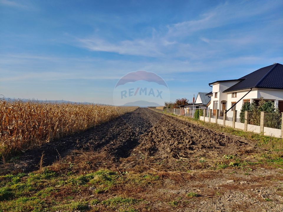 Land 2,950sqm Suceava / Drumul principal