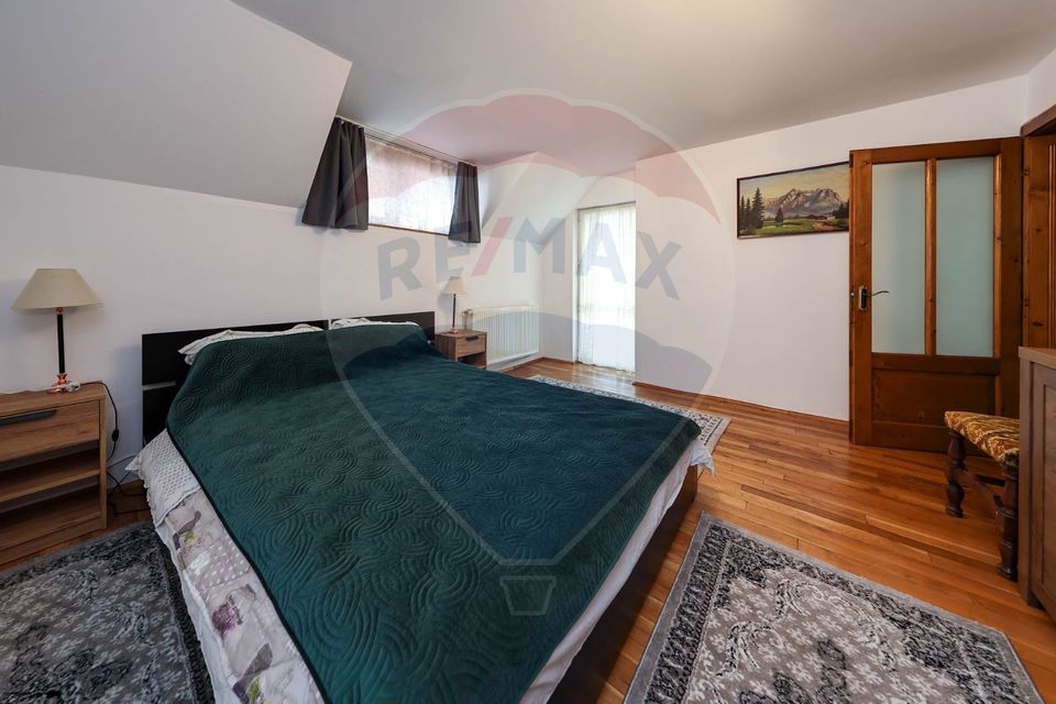 8 room House / Villa for sale, Stefan cel Mare area