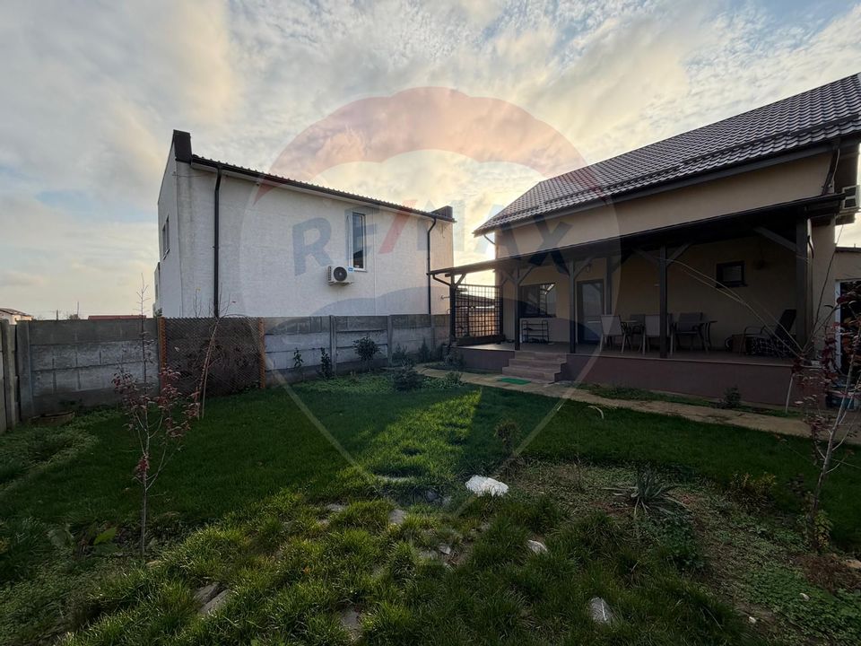 4 room House / Villa for sale, Bariera Valcii area