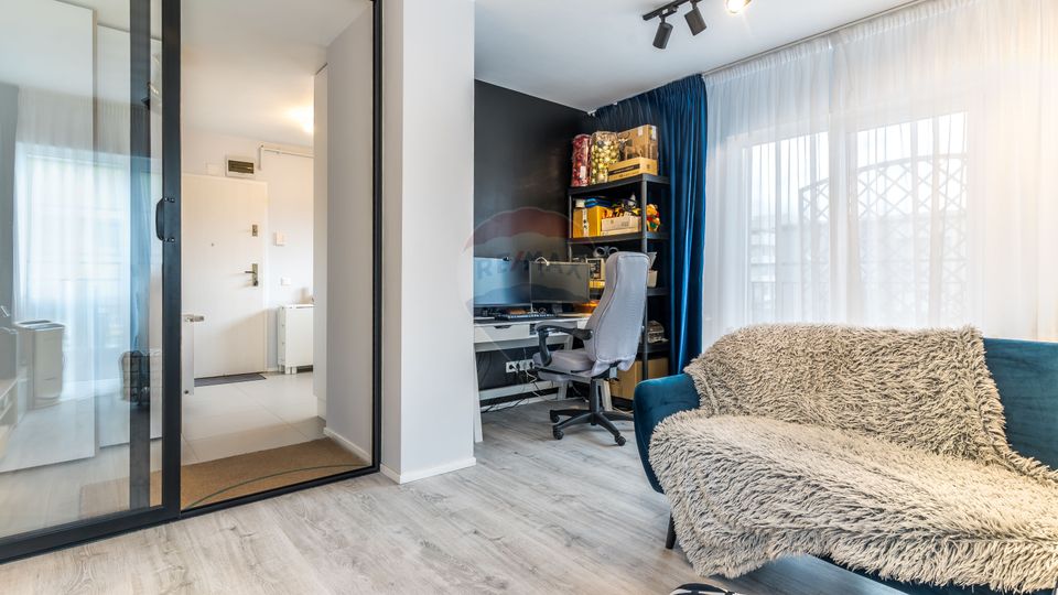 Apartament 2 camere la cheie / Parcare / Terasa / Europa