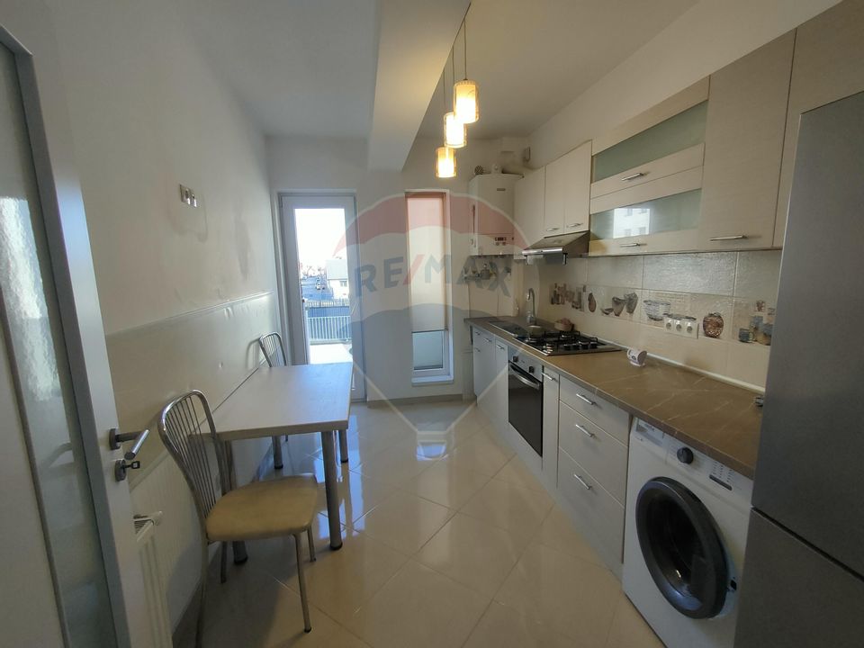 Apartament cu 2 camere de închiriat