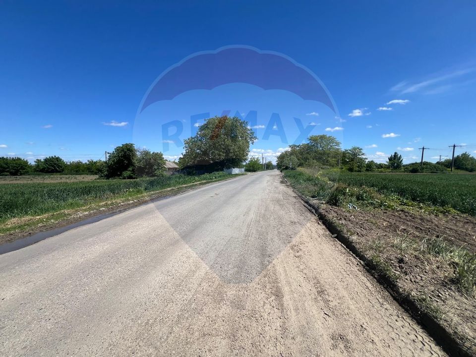 Casă / Vilă cu 5 camere de vânzare