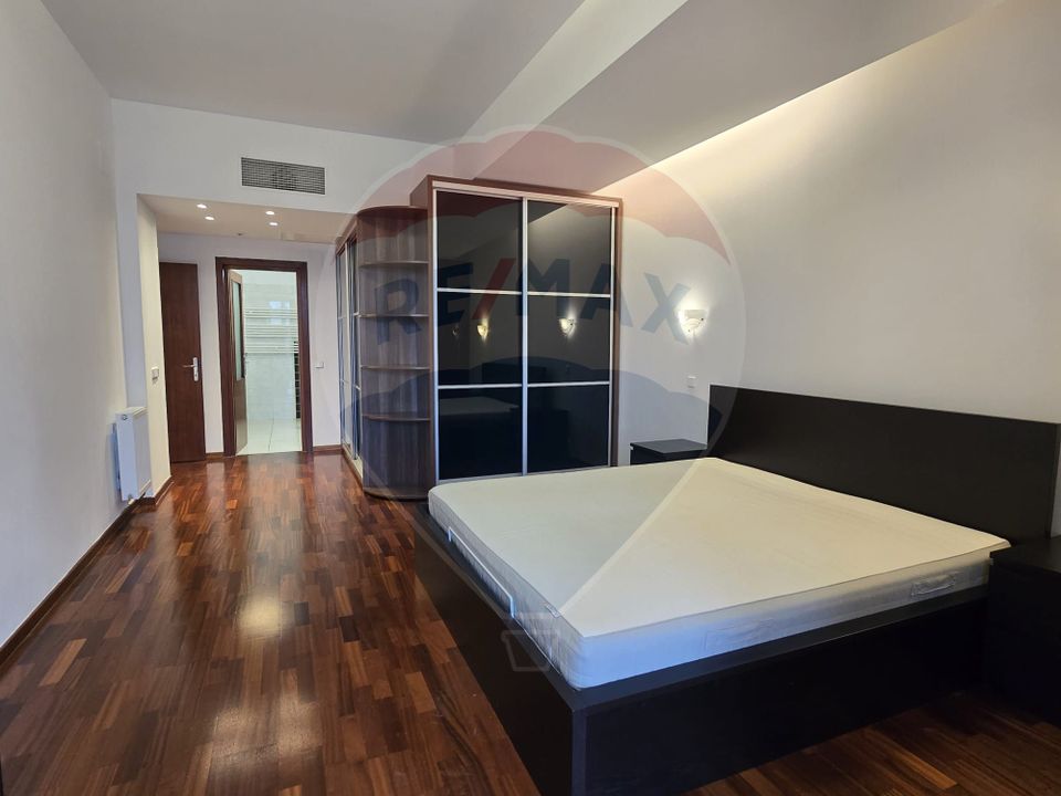 Inchiriere Apartment 4 camere Complex Liziera Pipera