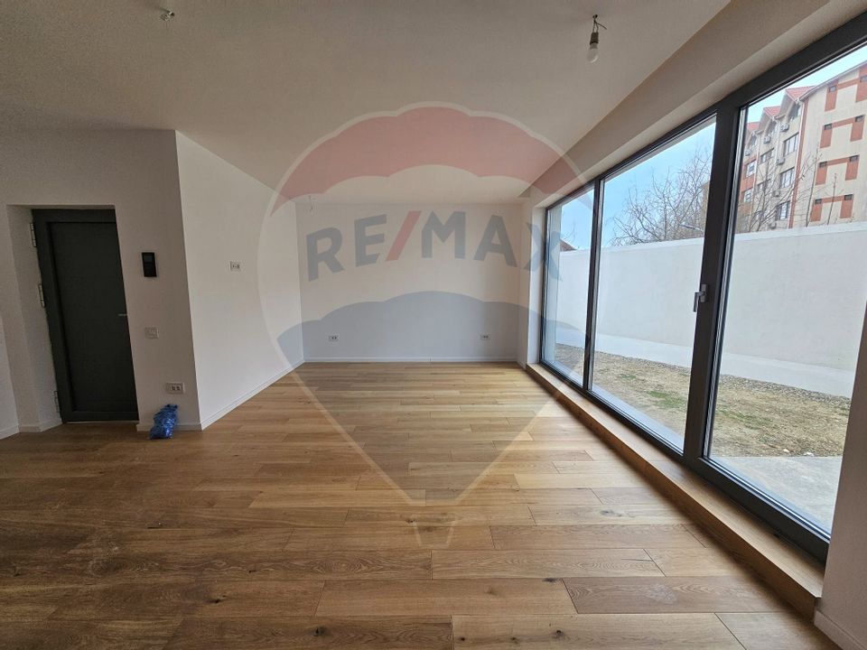 4 room House / Villa for sale, Nord area