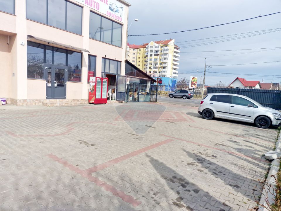 100sq.m Commercial Space for rent, 1 Mai area