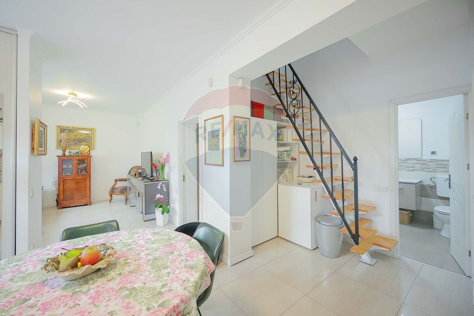 5 room Apartment for sale, Central area