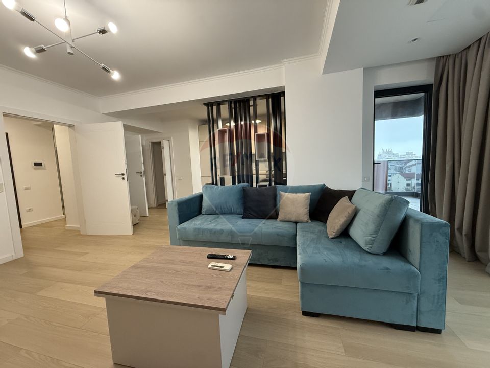 Apartament cu 2 camere de închiriat în zona Dacia Constanta