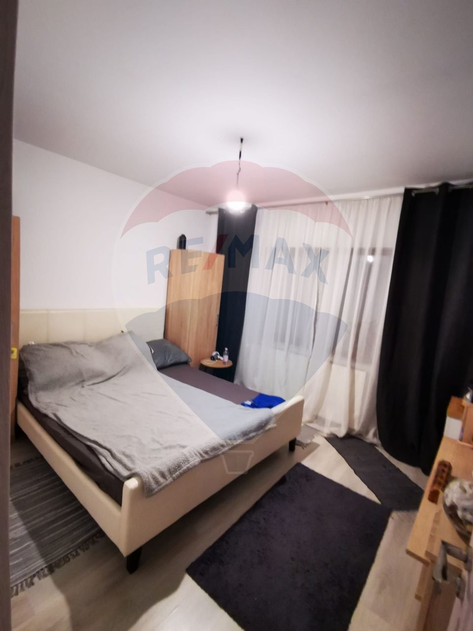 5 room House / Villa for sale, Romanesti area