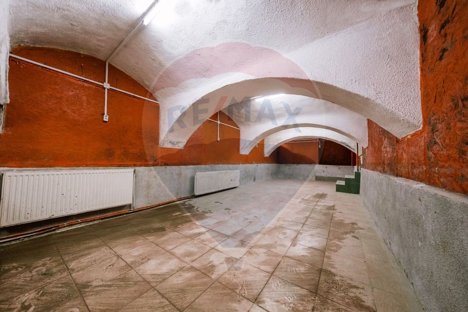 Casa Istorica de Vanzare in Centrul Orasului Tarnaveni