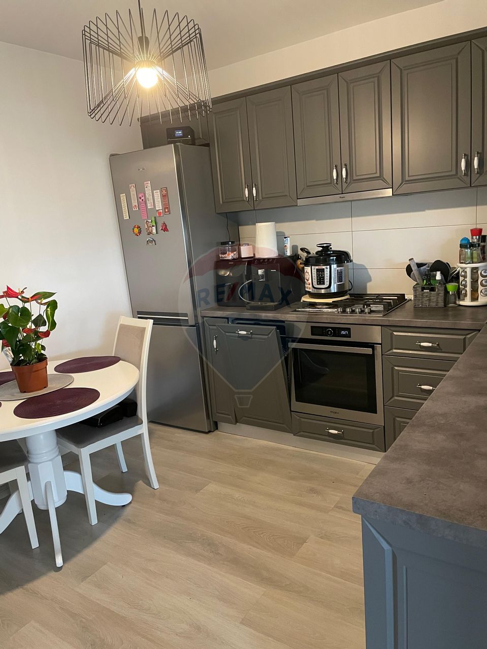 5 room House / Villa for sale, Romanesti area