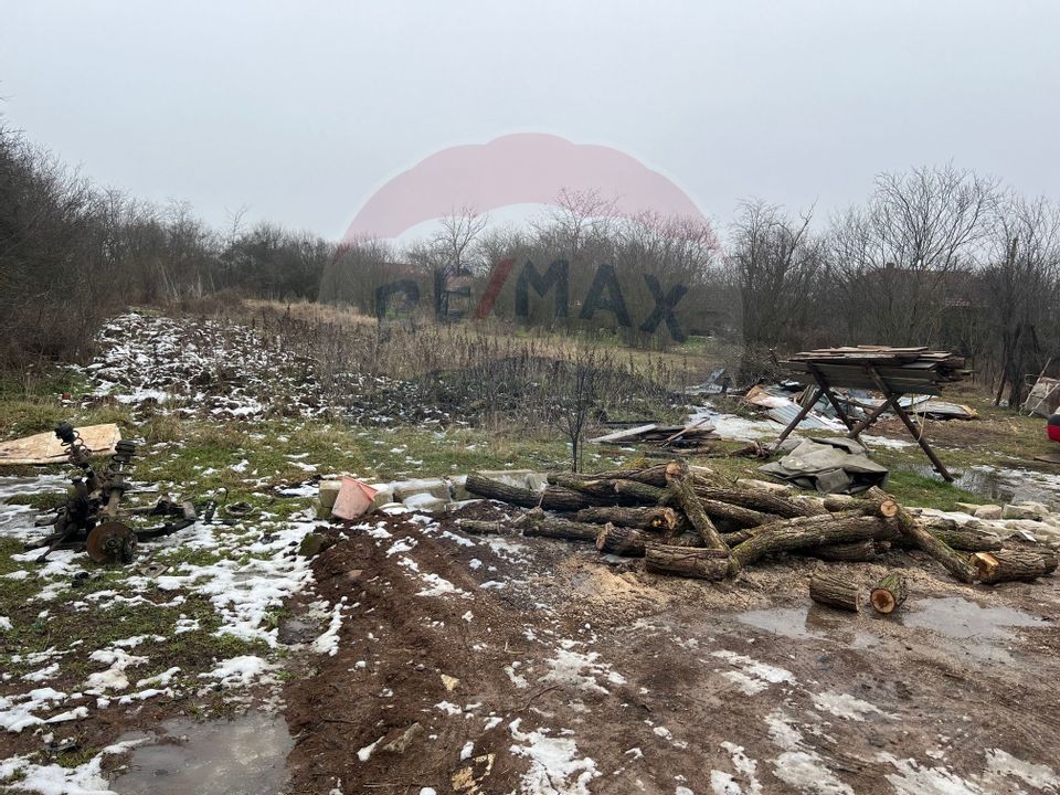 Land 1,349sqm Niculesti / DJ DJ101
