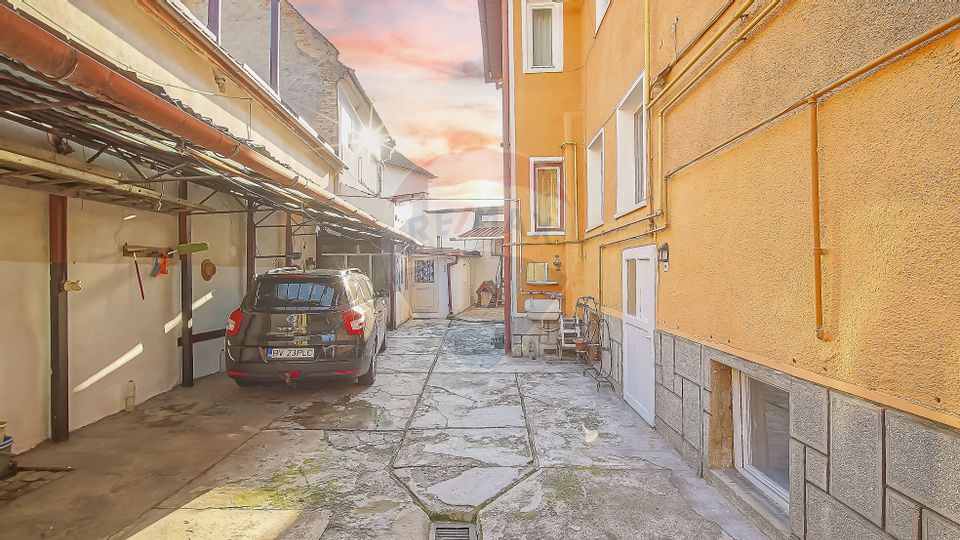 0% Comision | Casă cu potențial enorm | Centrul Civic | Zona Sanitas