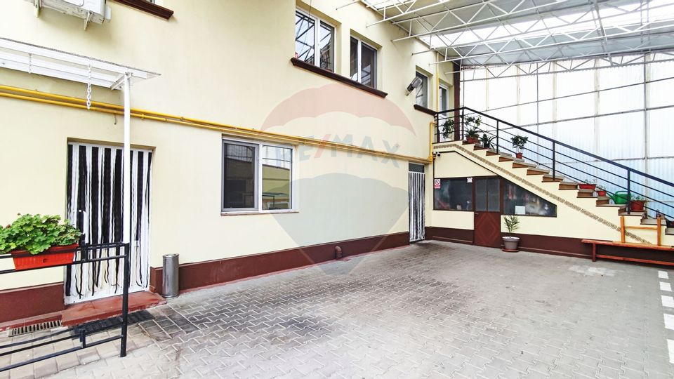 880sq.m Commercial Space for sale, Central area