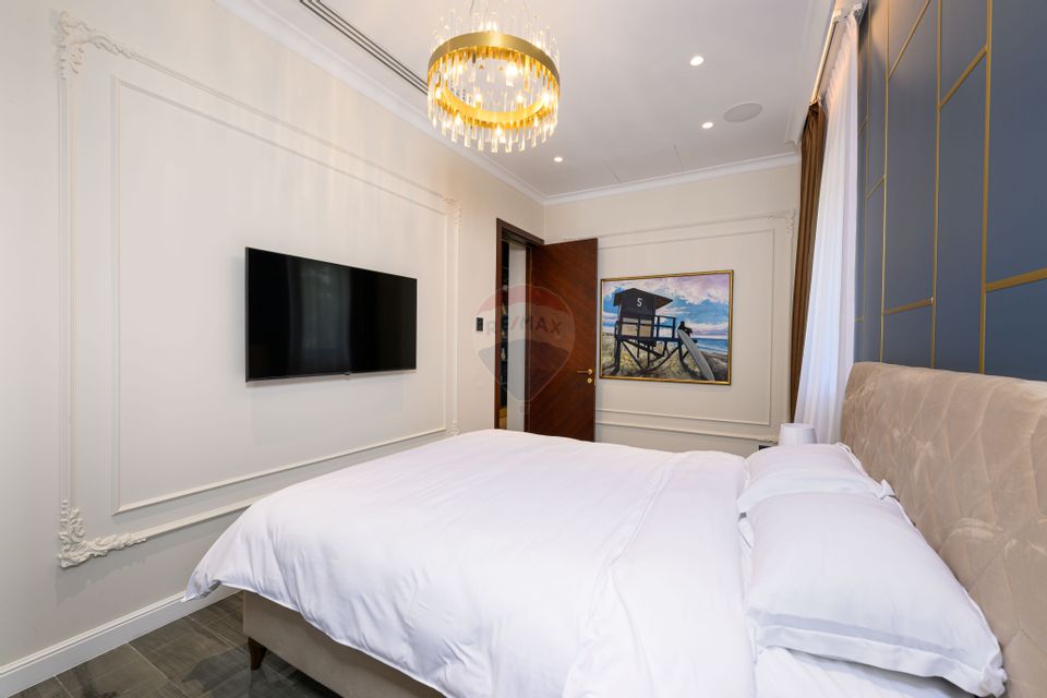 PENTHOUSE CU PISCINA, *VEDERE PANORAMICA LA MARE *FALEZA OLIMP