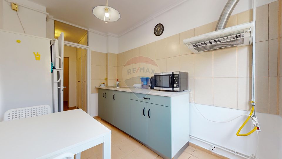 2 room Apartment for rent, Centrul Civic area