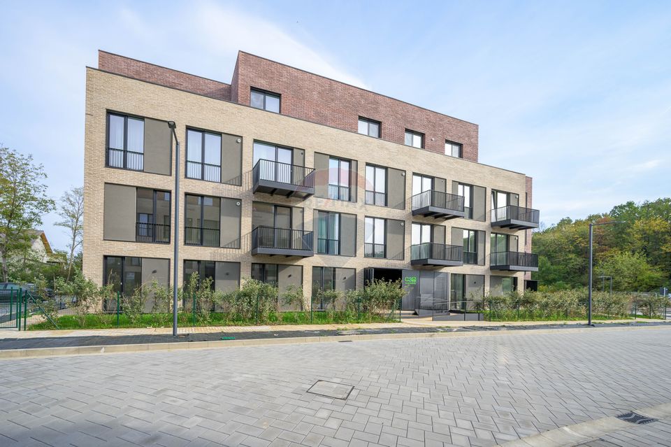 Apartament luminos, 2 camere, parcare inclusa, Amber Forest tva inclus